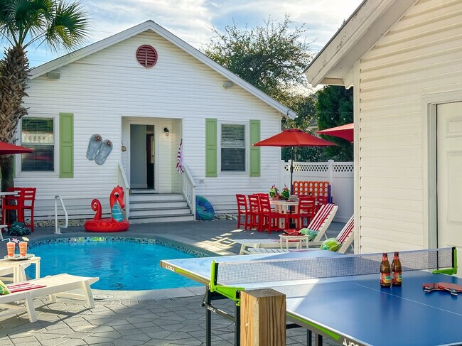 Building Photo - 4507 Luke Ave