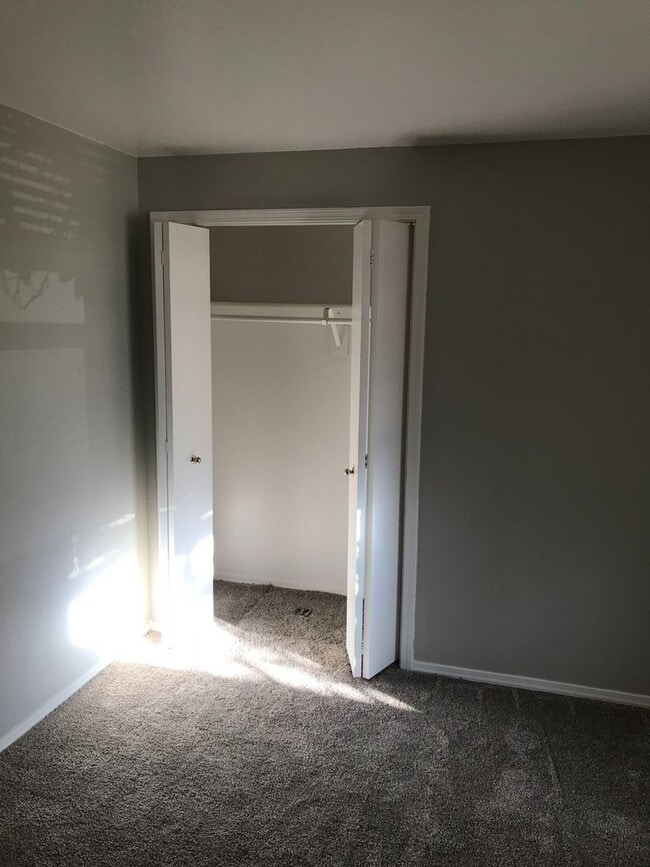 Building Photo - Coming in March – Beautiful Single-Story Home with Dual Living Spaces & Fenced Yard