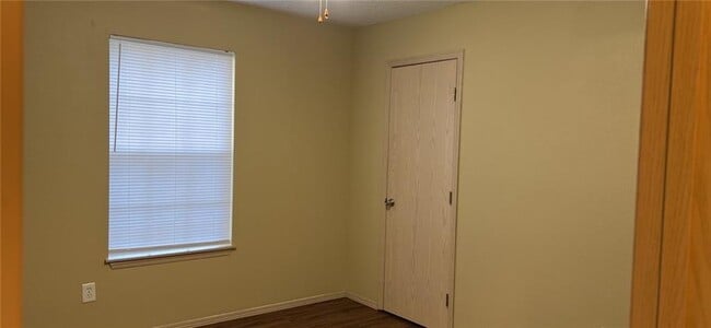 Building Photo - 1663 N Saddlehorn Ave