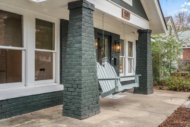 Building Photo - 531 S Holmes St