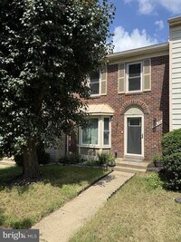 Building Photo - 10638 Wakeman Dr