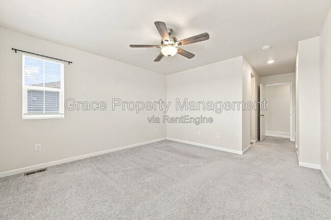 Building Photo - 5332 Blue Lunar Ln