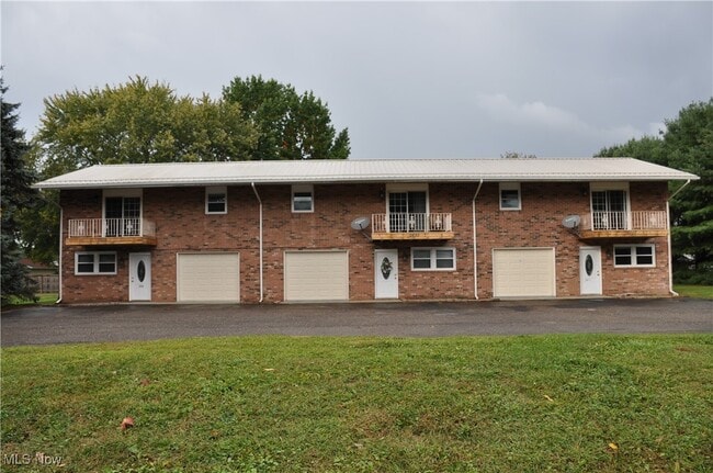 Primary Photo - 7611 Stuhldreher St NW
