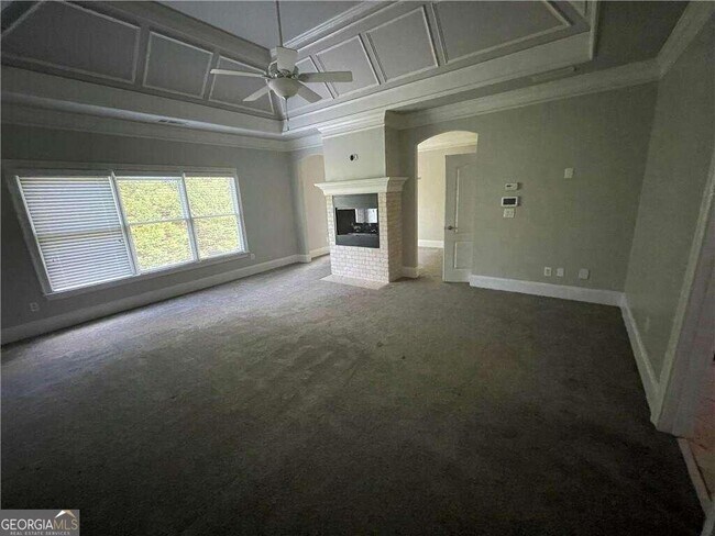 Building Photo - 8730 Sawgrass Way