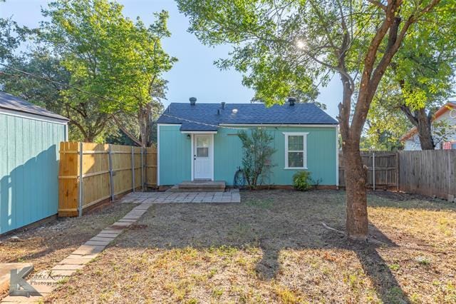 Building Photo - 926 Sunset Dr
