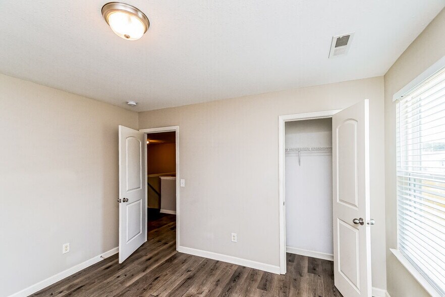 Building Photo - 4740 Princess Anna Marie Ln