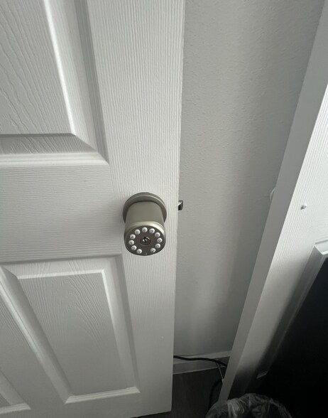 Building Photo - 8124 Sterlingshire St