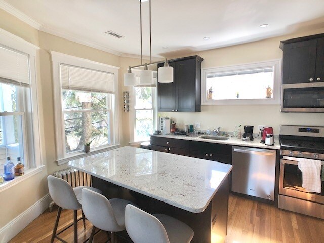 Building Photo - 1 Glenley Terrace