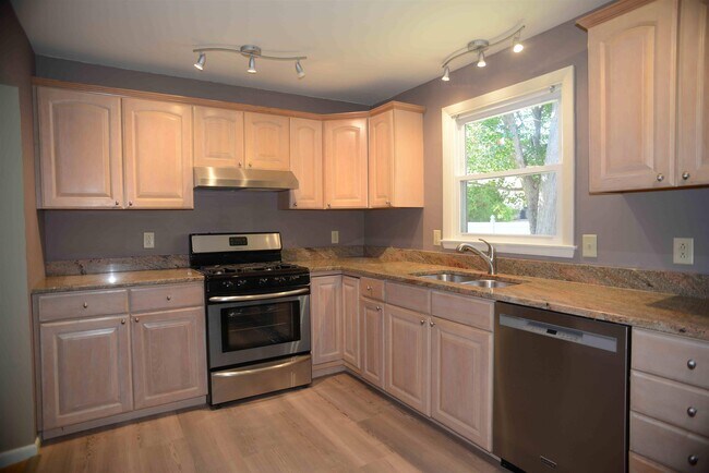 Building Photo - 311 McKinley Rd