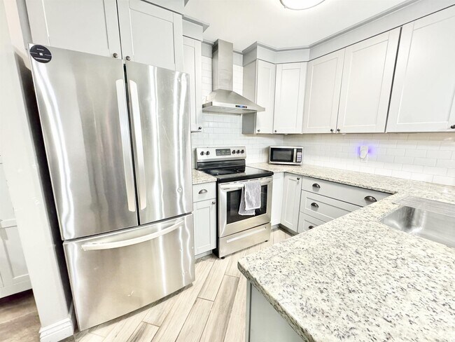 Building Photo - 8501 Merriwood Ct