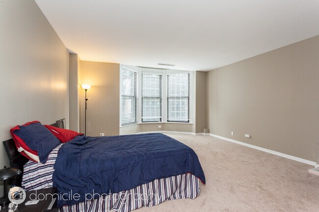 Building Photo - 431 S Dearborn St