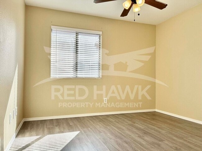 Building Photo - 3623 N 104th Dr