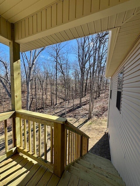 Building Photo - 12 Beneraird Ln