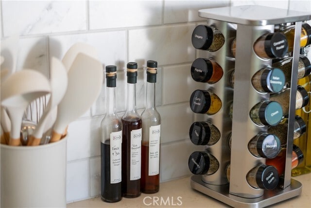 Building Photo - 2192 Crestview Dr