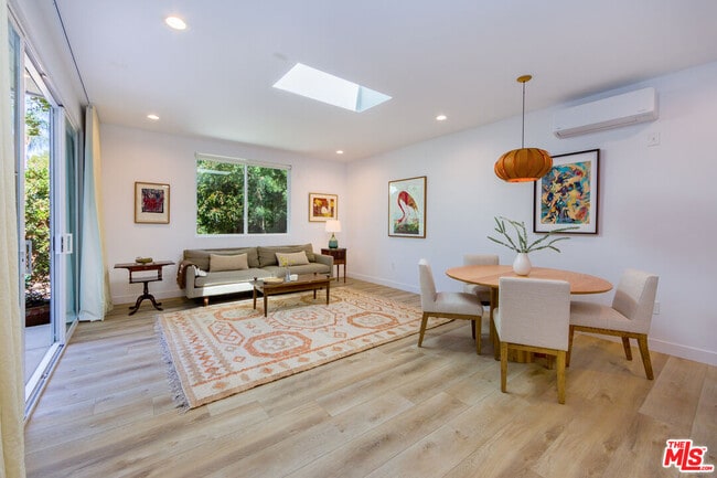 Building Photo - 4122 Dixie Canyon Ave