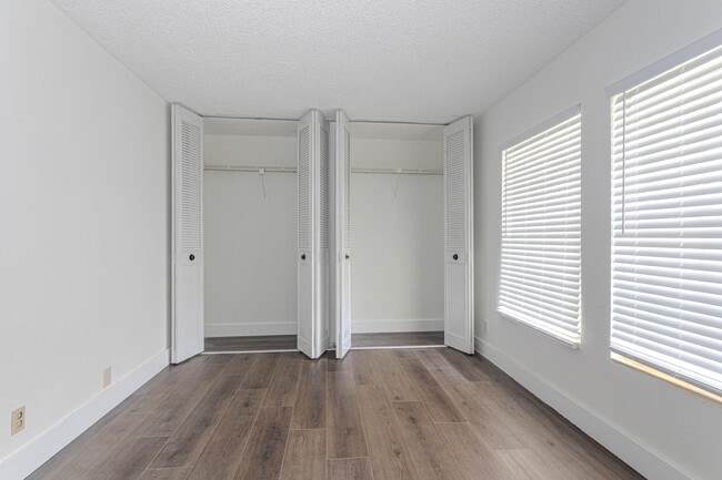 Building Photo - 175 Cape Cod Cir