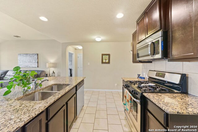 Building Photo - 8722 Addison Ridge