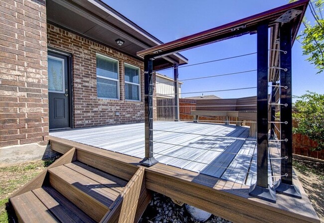 Building Photo - 196 Pepperbark Loop