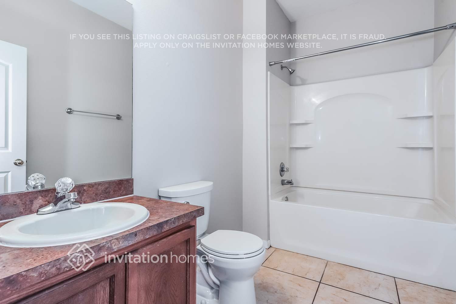 Building Photo - 17548 Queensland St