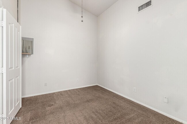 Building Photo - 7927 W Kimberly Way