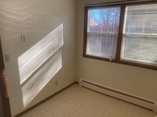 Building Photo - 109 O'Neil Dr