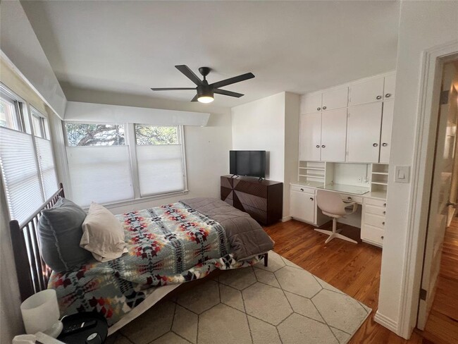 Building Photo - 1511 Chelsea Ln