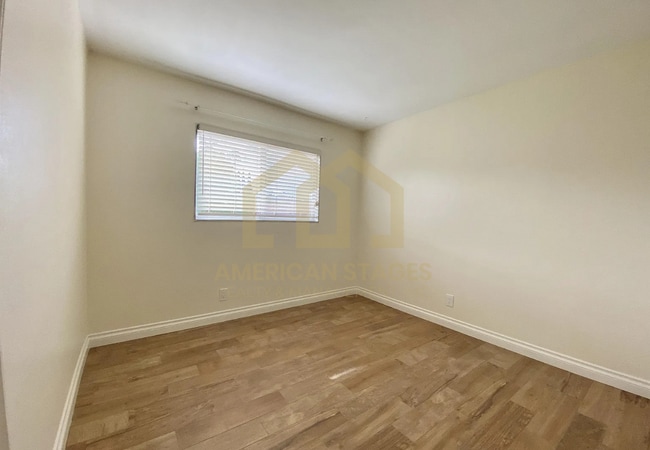 Building Photo - 3502 Hearst Dr