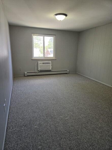 Main Bedroom - 11646 San Jose