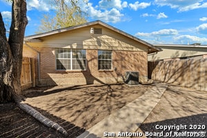 Building Photo - 308 E Cheryl Dr