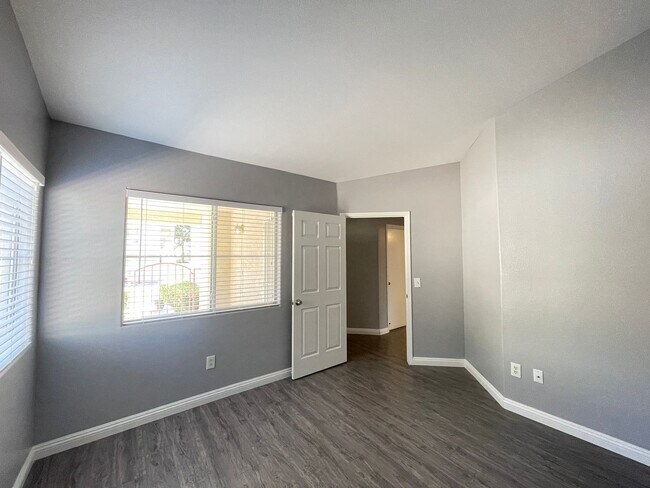 Building Photo - 5151 Briar Patch Way