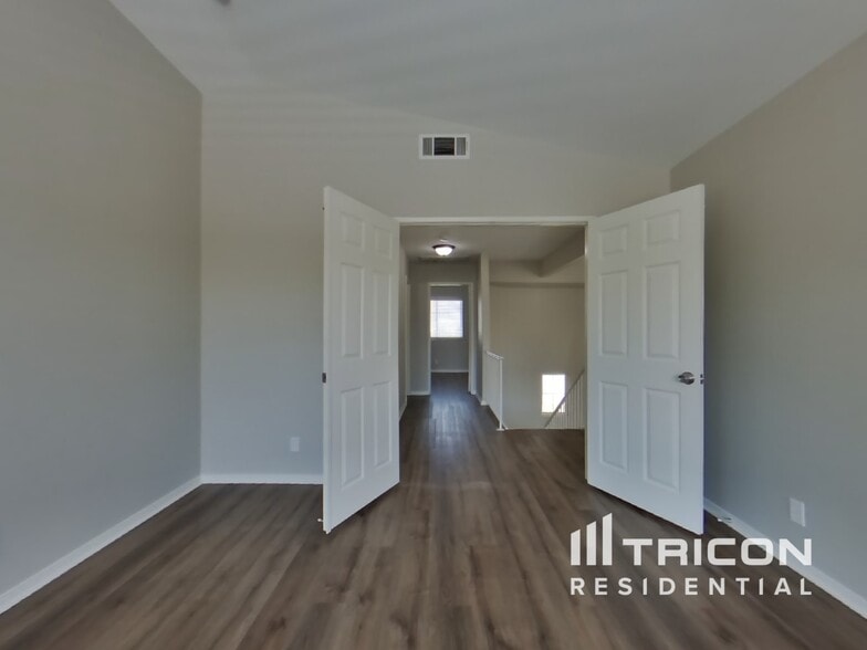 Building Photo - 6106 Quail Way