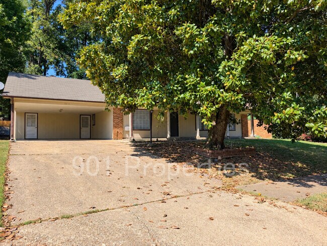 Building Photo - 5674 Montpelier Dr