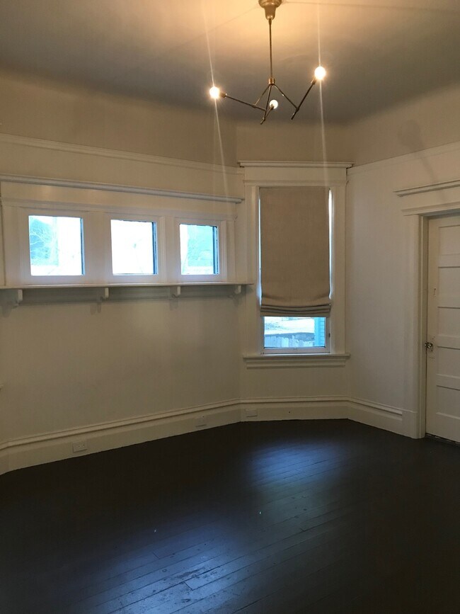 Building Photo - 1316-1318 19th Street