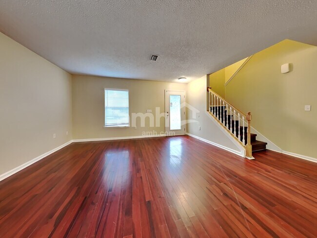 Building Photo - 11673 Brian Lakes Dr