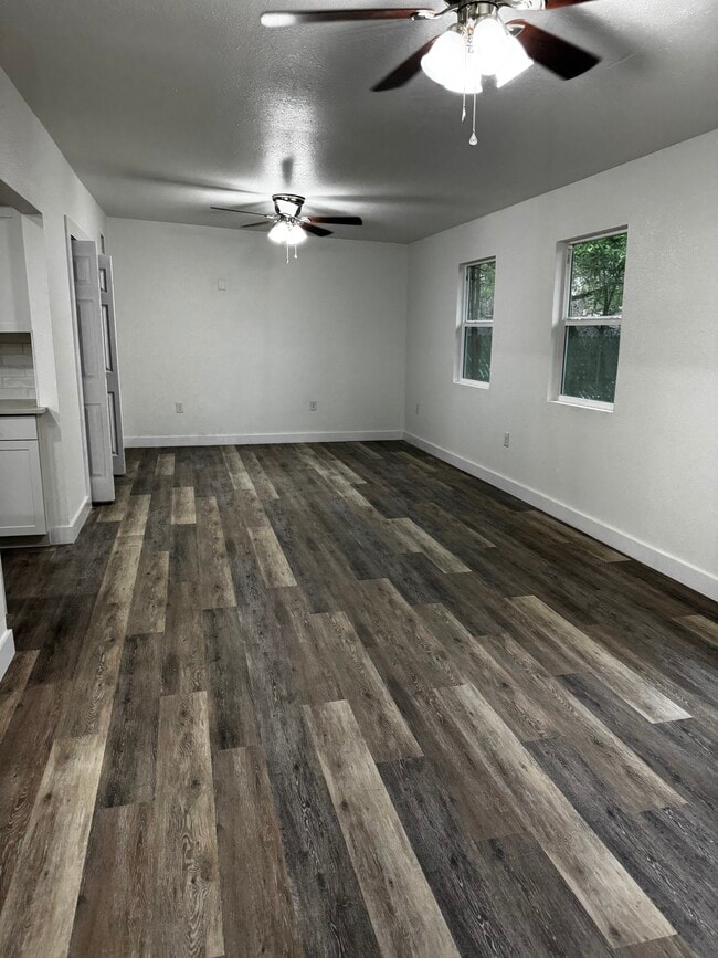 Building Photo - 4603 Guadalajara Dr