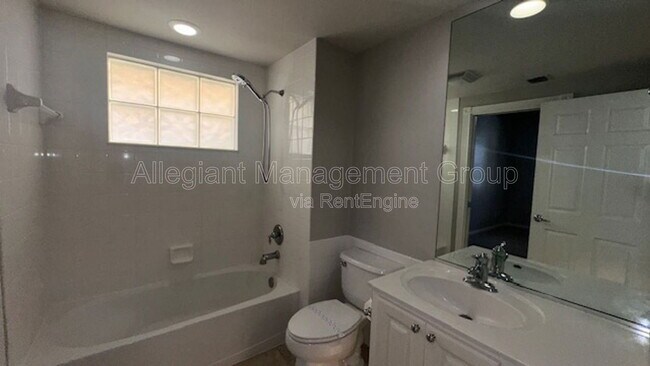 Building Photo - 11962 Kipper Dr