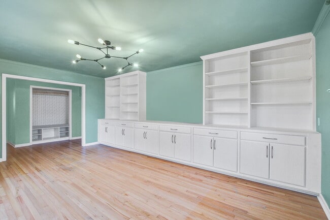 Building Photo - 1248 Winchester Dr