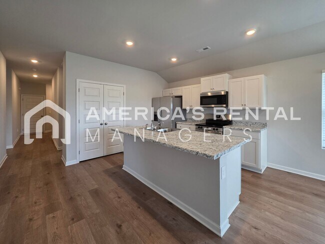 Building Photo - 4025 River Bend Rd