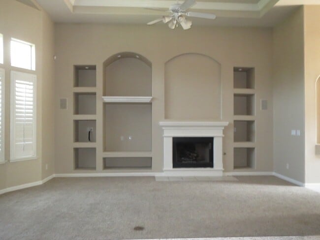 Building Photo - Semi-custom home at Buchanan Estates.