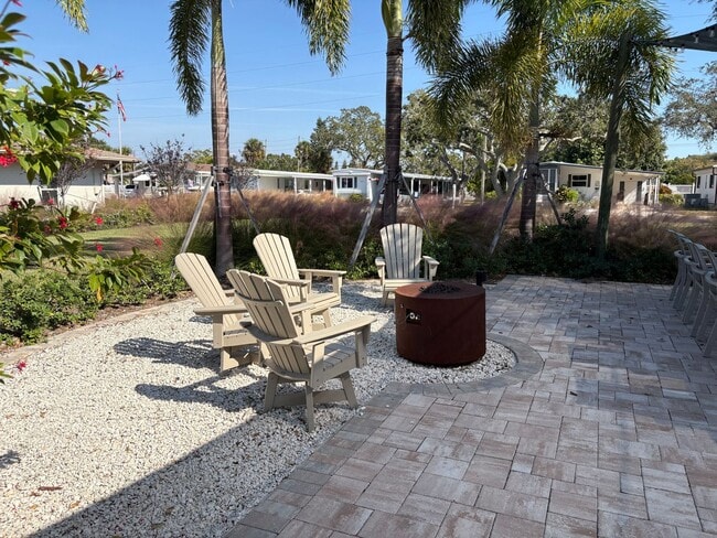 Building Photo - 55+ gated Mobile home community