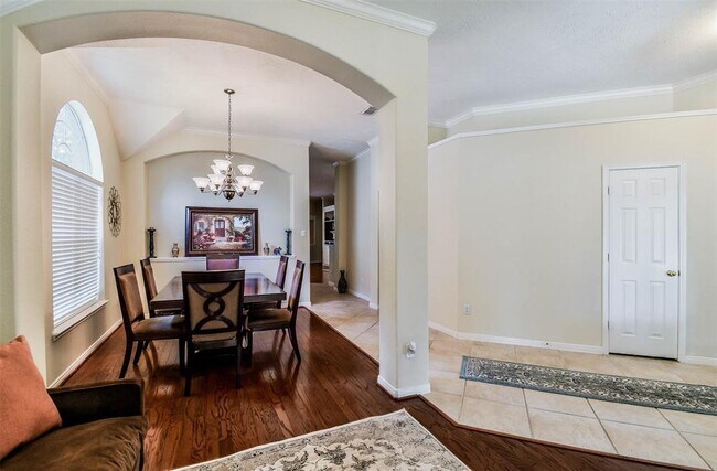 Building Photo - 2607 Easton Springs Ct