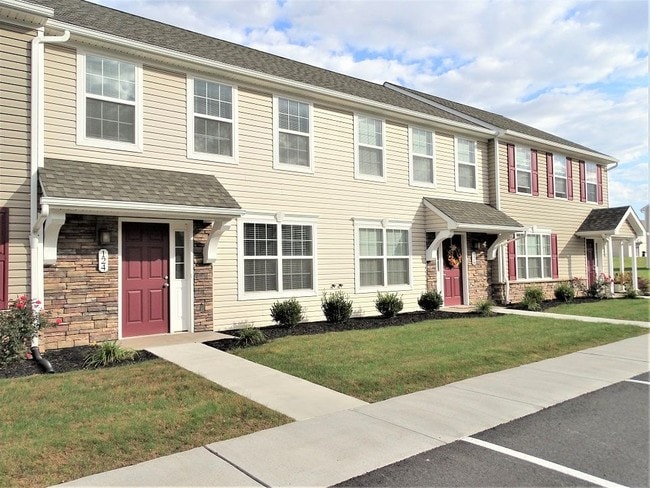 Building Photo - 69 Erin Court