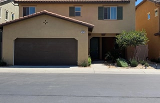 Building Photo - 1425 Silverberry Ln