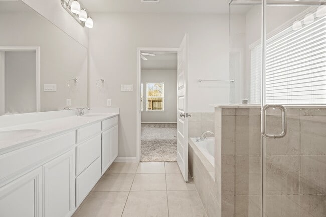 Building Photo - 2618 Indigo Harvest Trl