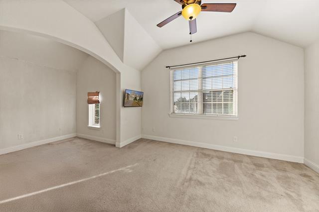 Building Photo - 15520 Mayflower Trail