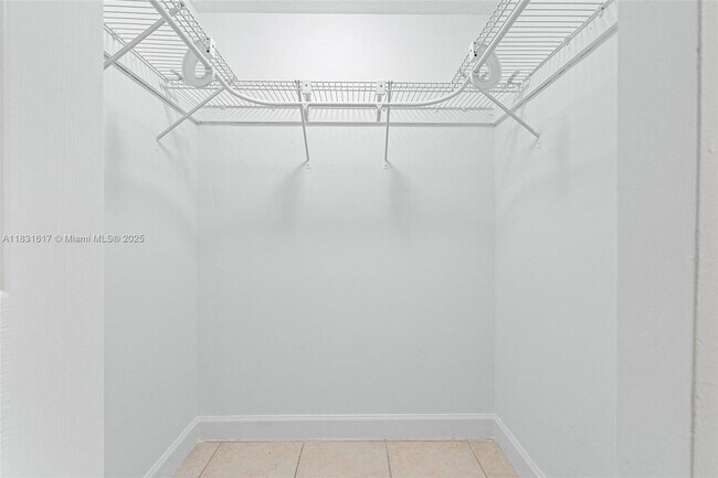 Building Photo - 9952 SW 88th St