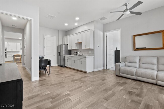 Building Photo - 7736 Tioga Rdg Ct