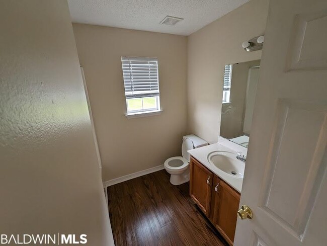 Building Photo - 12971 Labradors Run