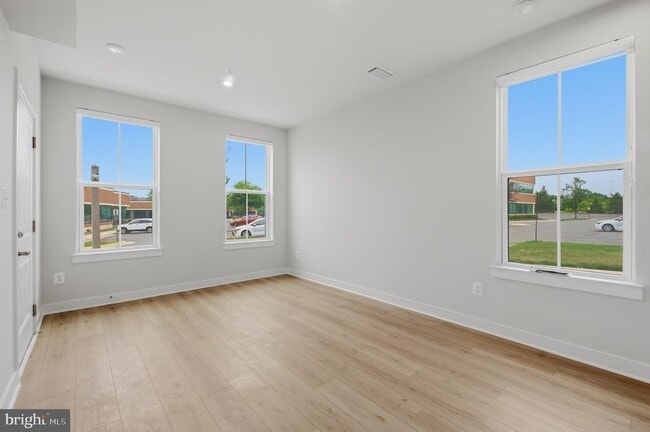 Building Photo - 14421 Albemarle Point Pl