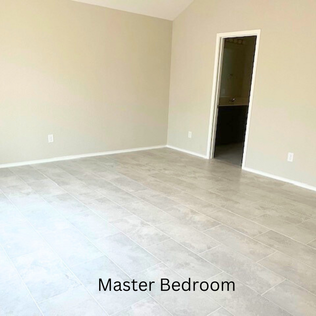 Mast Bedroo - 8310 Rose Petals Ln